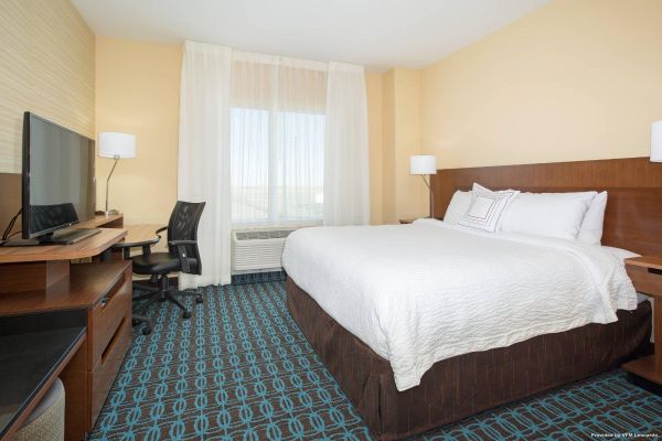 Fairfield Inn & Suites Burlington Fairfield Inn & Suites Burlington